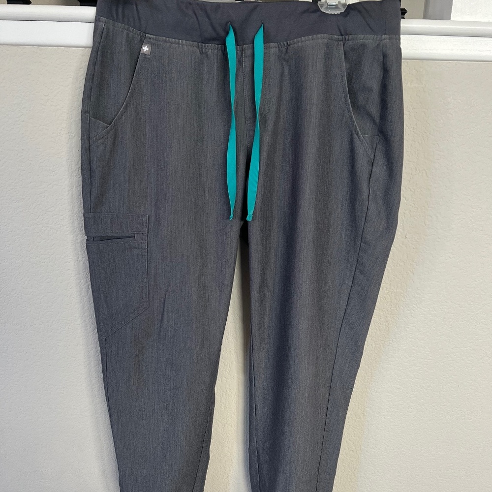 Figs Women's Zamora Jogger Scrub Pants